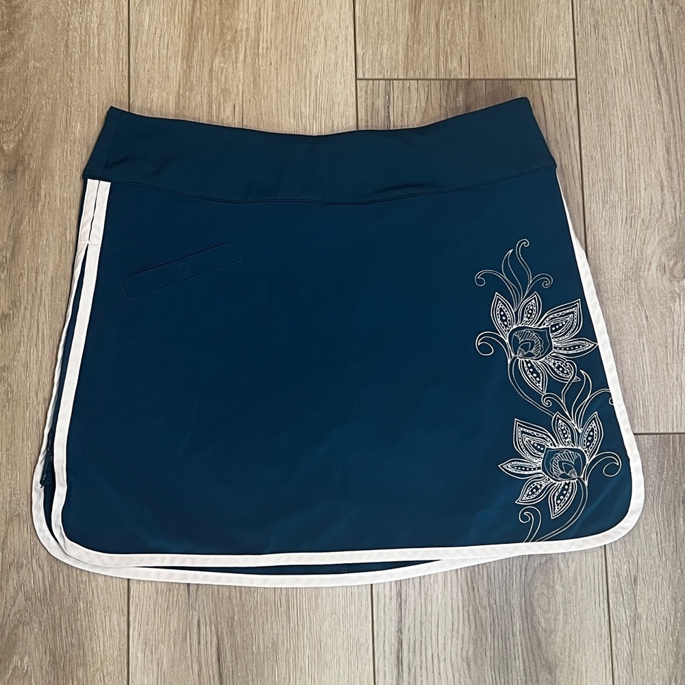 Athleta Teal Exercise Skirt
